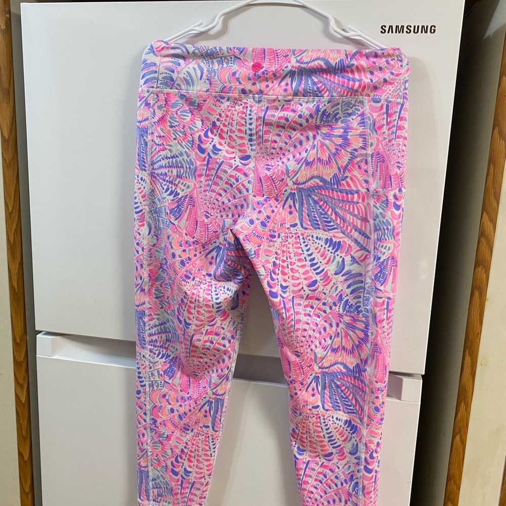 Lilly Pulitzer Pink & Purple Printed Active Leggings - Picture 3 of 10
